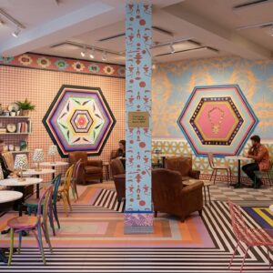 Alternative view of Patterned Cup Café