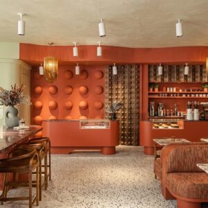 Alternative view of Curve Café