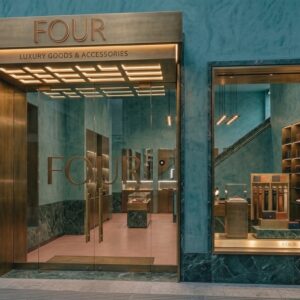 Four Lux Boutique