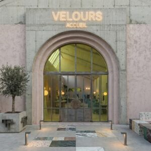 Velours Light Hall