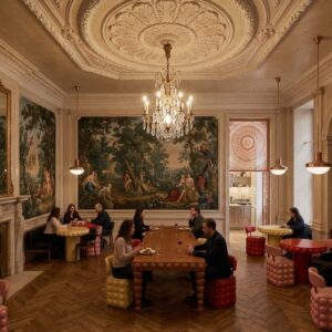 Alternative view of Golden Leaf Café