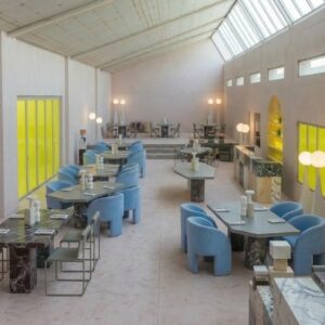 Alternative view of Velours Light Hall