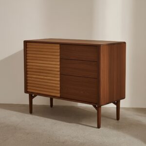Alternative view of Louver Cabinet